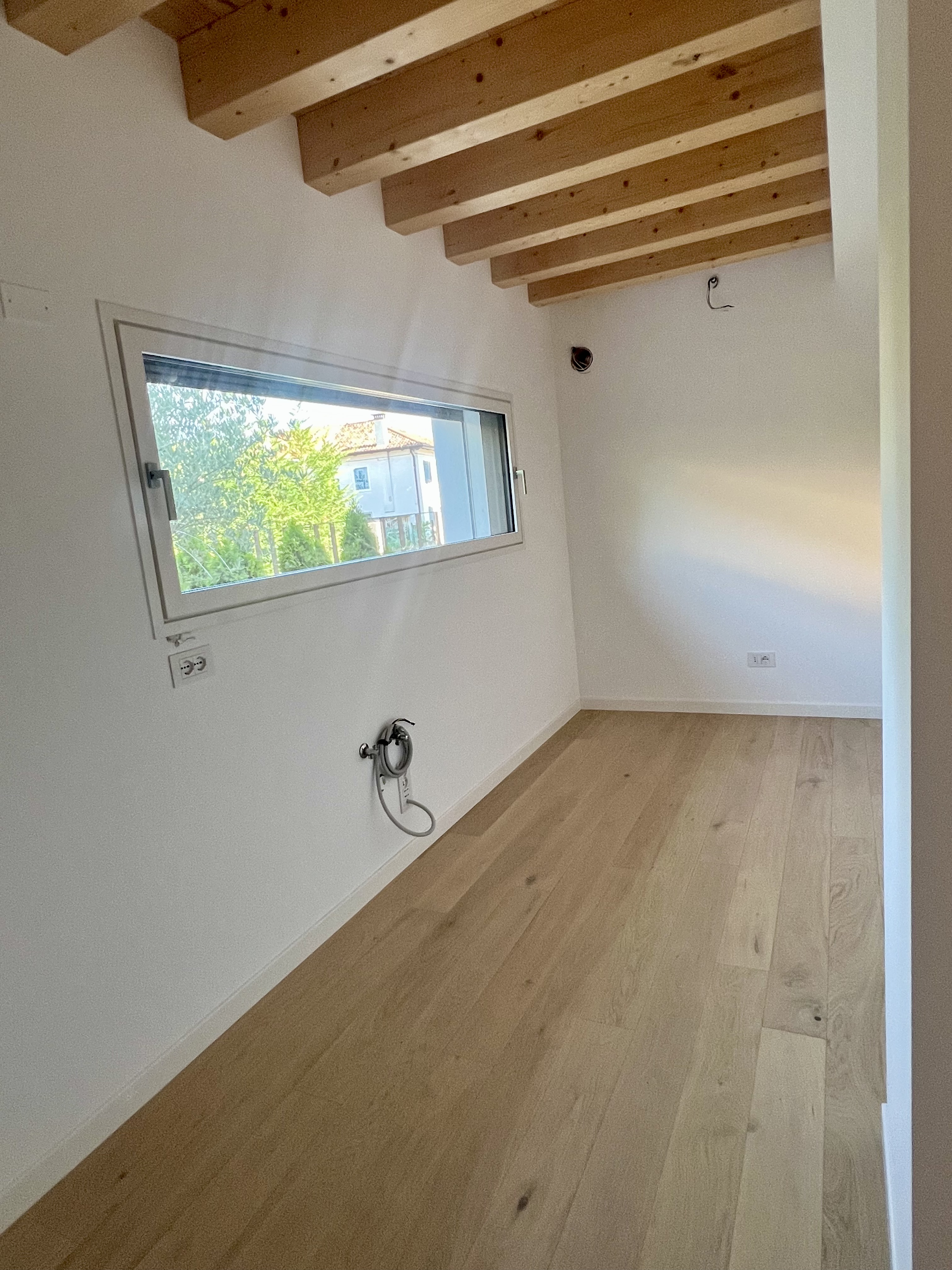 SCHIERA MOGLIANO VENETO NUOVA