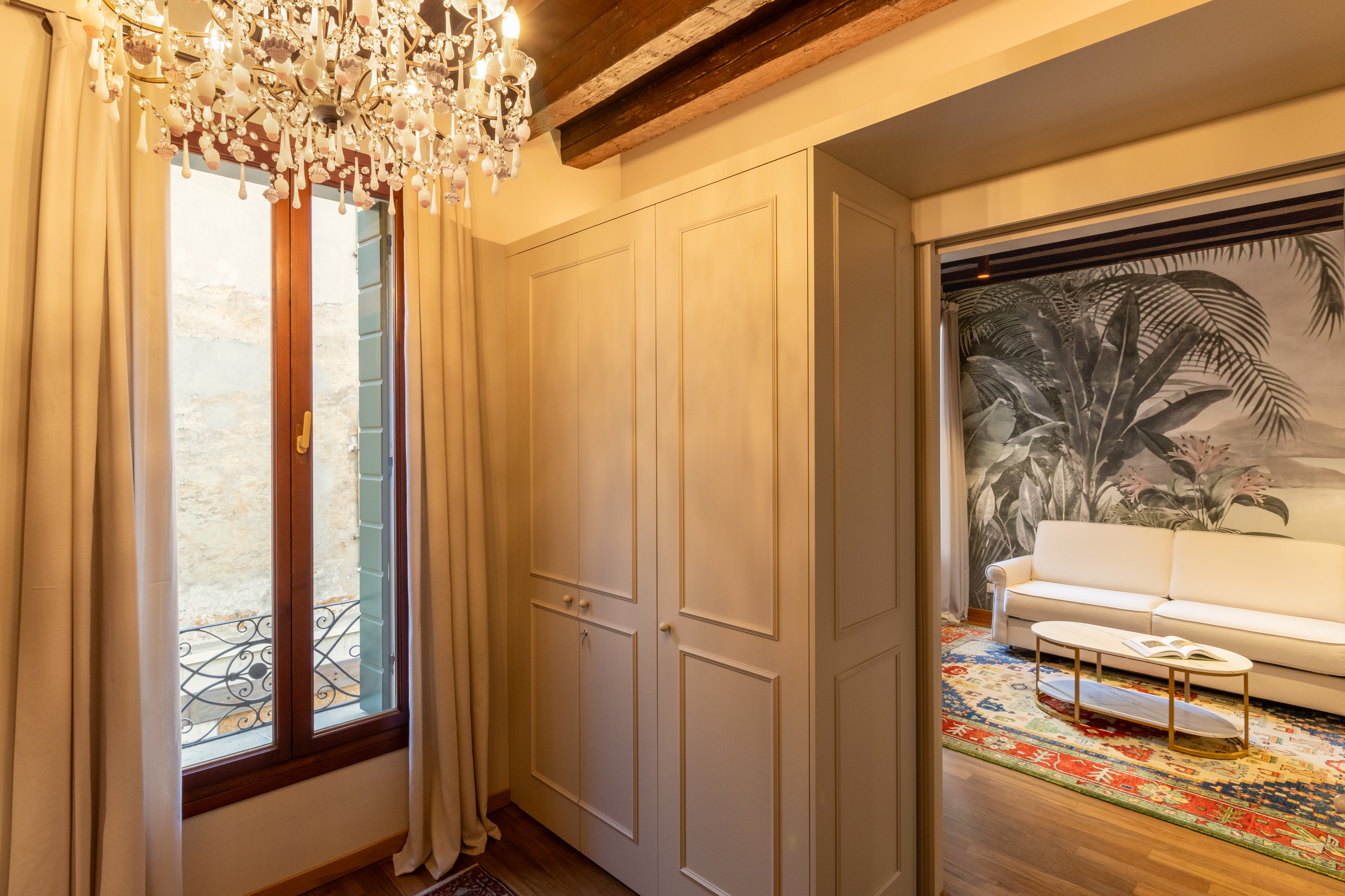Nobilis Apartment