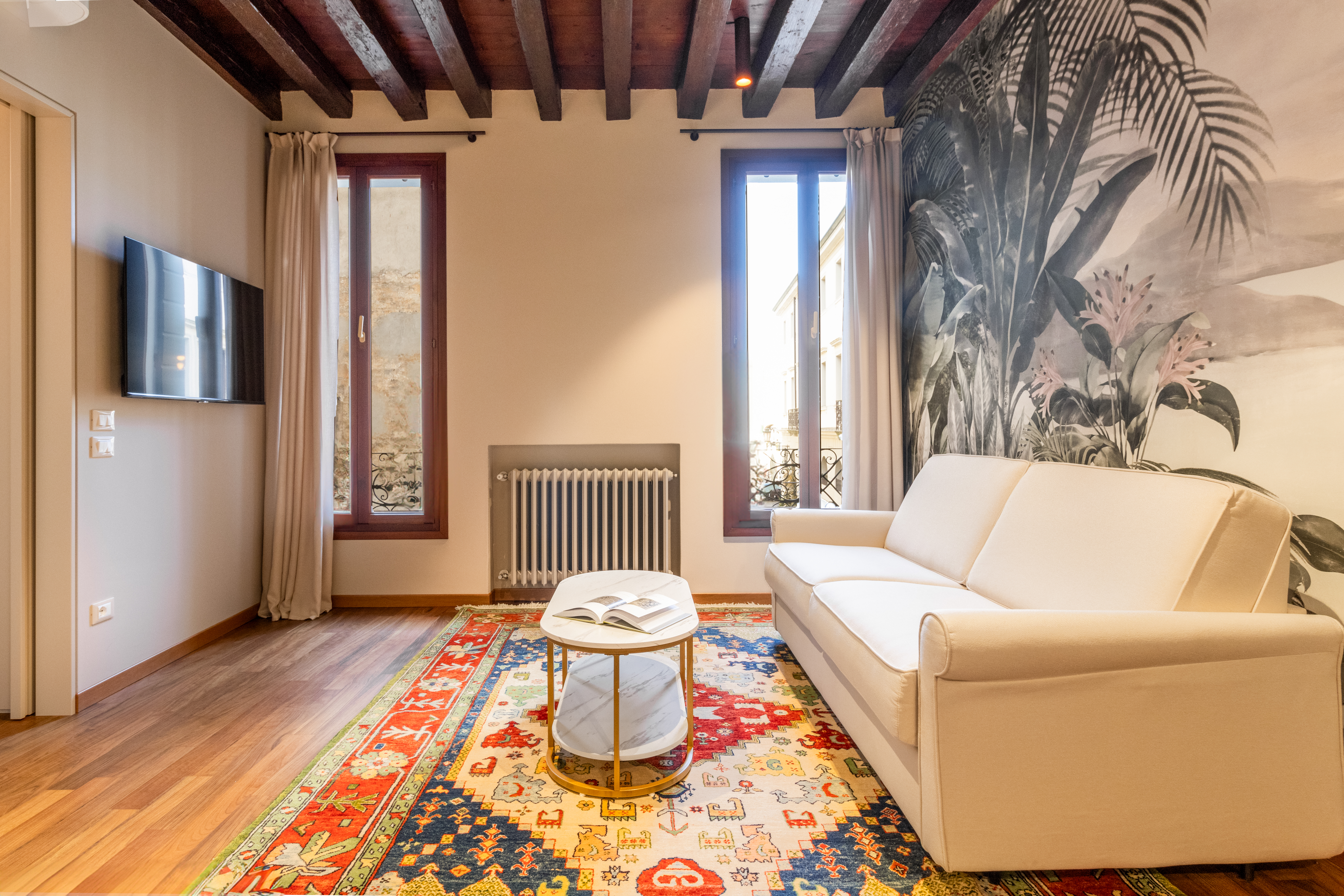 Nobilis Apartment