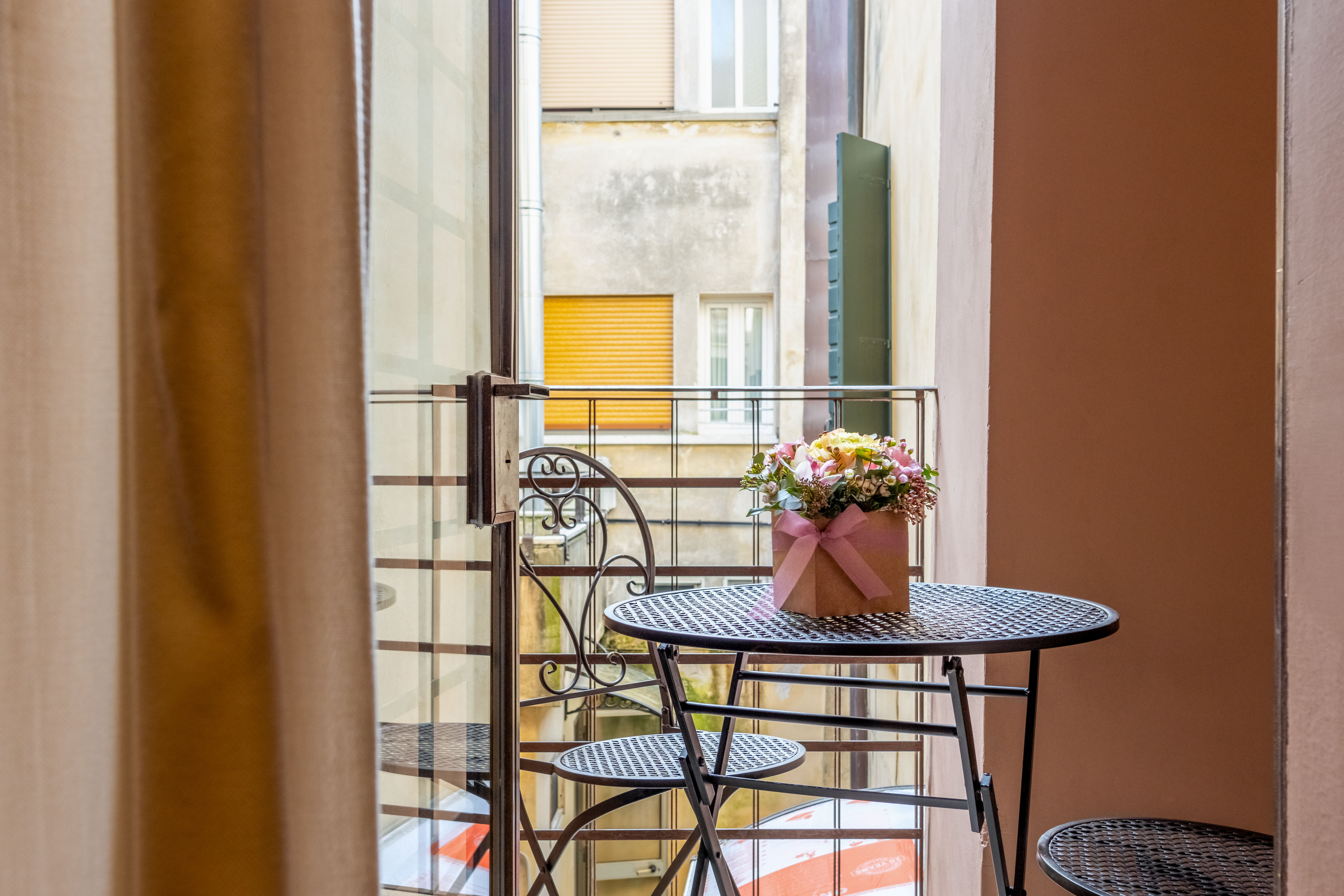 Nobilis Apartment